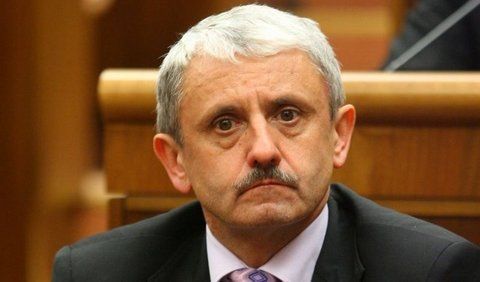 Djzurinda: Kosova Kısa Sürede Bir Müzakere Heyeti Oluşturmalıdır