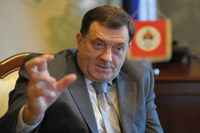 Dodik Kosovalı Sırplara Sırp Cumhuriyeti'nde Toprak Vermeye Hazır