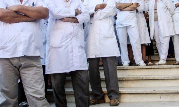 Bu Yıl Yüzlerce Doktor ve Hemşire Ülkeyi Terk Etti