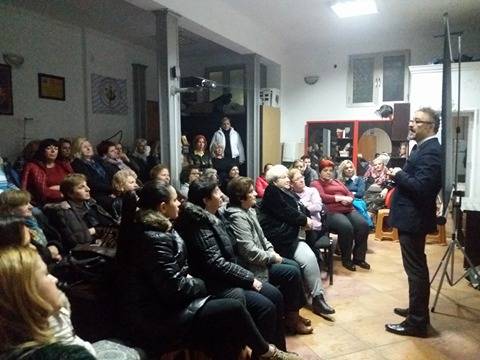 Kadınlara 'Diz, Kalça ve Bel Ağrıları' Konferansı