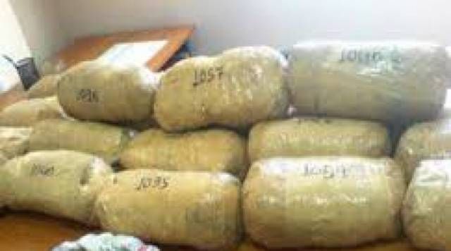 Polis İstog'ta 20 Kilo Uyuşturucu Buldu