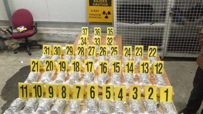 Skenderaj’da 60 Kilo Uyuşturucuya El Koyuldu