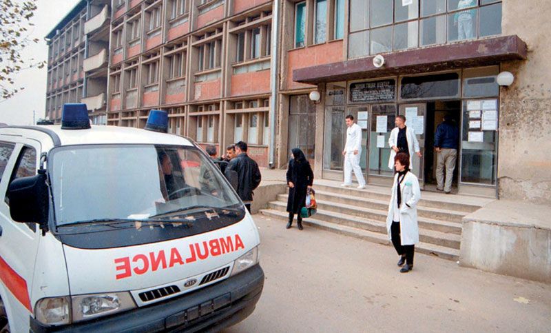 Kosova'daki Sırplar Ayda 3 Maaş Alıyor