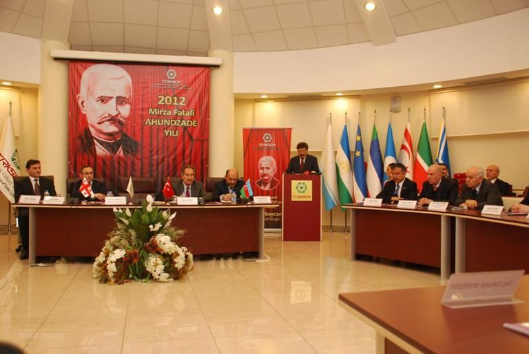 Türk Dünyası Basın Mensupları "2012 Ahundzade Yılı" Açılışında Bulundu