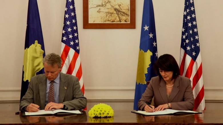 Kosova, ABD ile İade Anlaşmasını İmzalandı