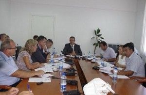 Komisyon İki Proje Tasarısını Geri Çevirdi