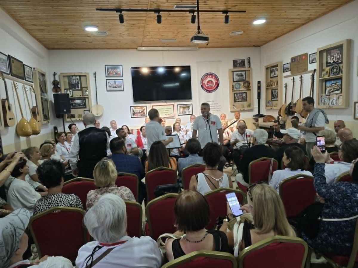 Türkiye'den Prizren'e Türkü Köprüsü