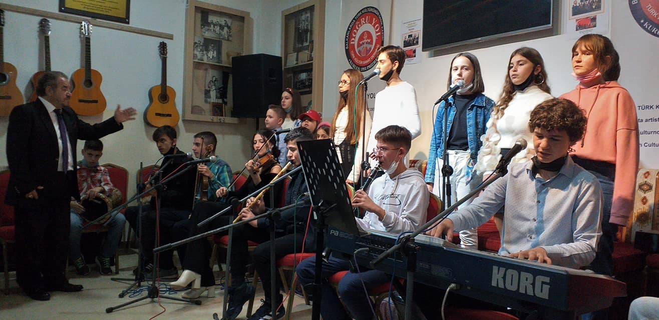 Doğru Yol’da Cumhuriyet Bayramı Konserle Kutlandı