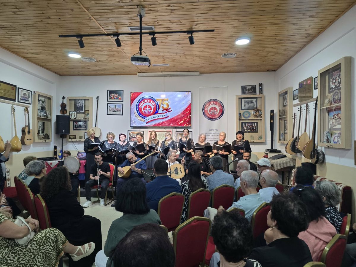 Doğru Yol Derneği’nden “Şarkılarla, Şiirlerle Haziran” Programı