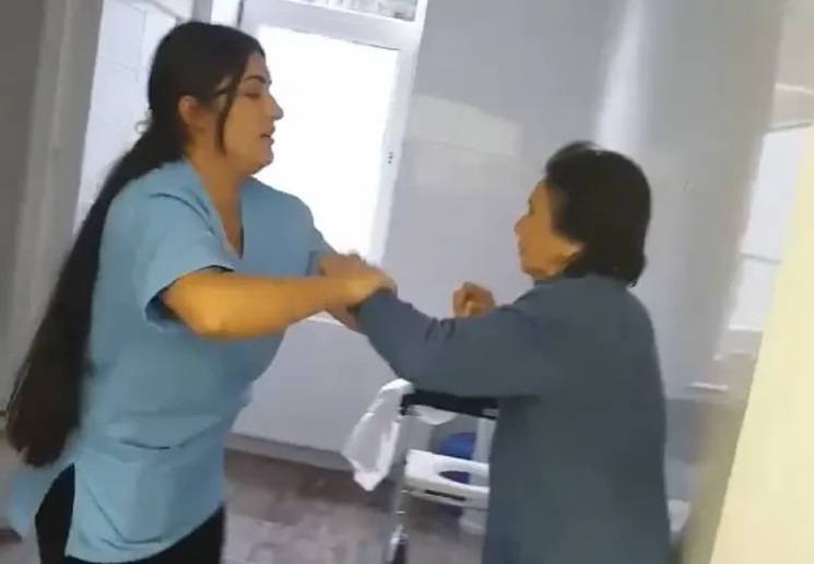 Huzurevinde Yaşlı Kadına İşkence Eden Hemşire Almanya’ya Kaçmış Olabilir