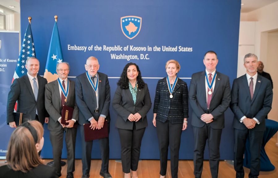 Osmani’den Kosova'nın Bazı Amerikalı Müttefiklerine Madalya