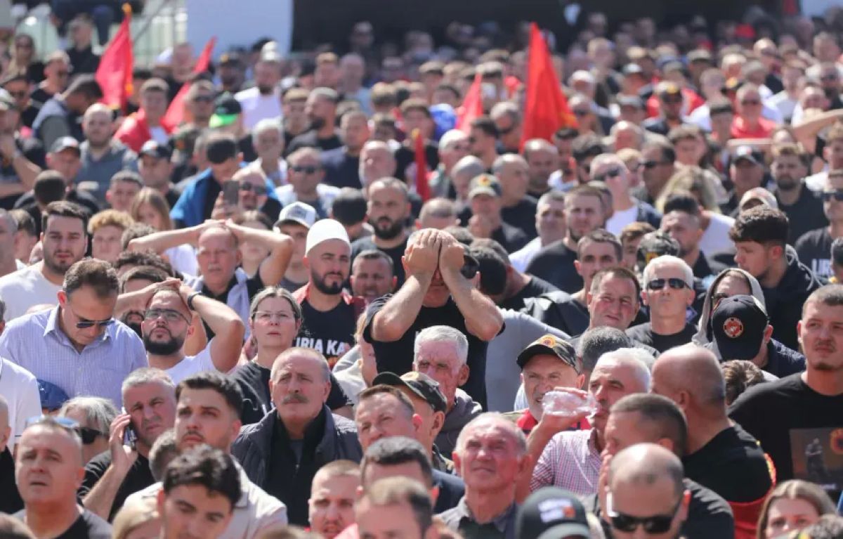 Kosova'da Vatandaşlardan Lahey Kararına Tepki: “Benim Adıma Değil”