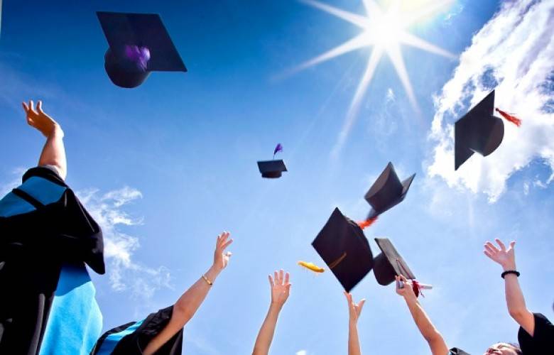 Altı Yüksek Eğitim Kurumu Kapatılıyor