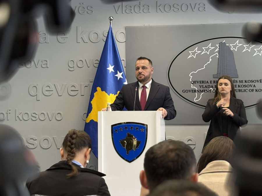 ABD, Kosova'da Helikopter Filosunun Kurulmasına Yardım Ediyor