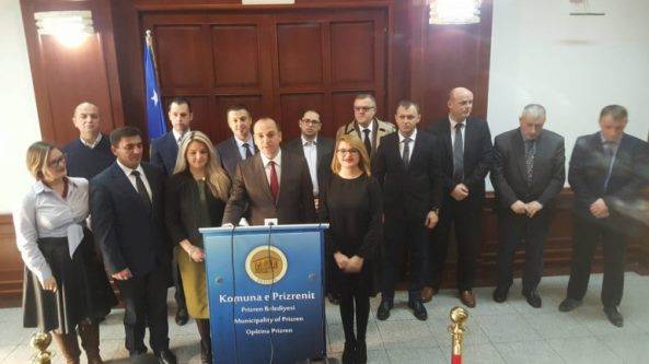 Prizren Belediye Başkanı Müdürleri Atadı