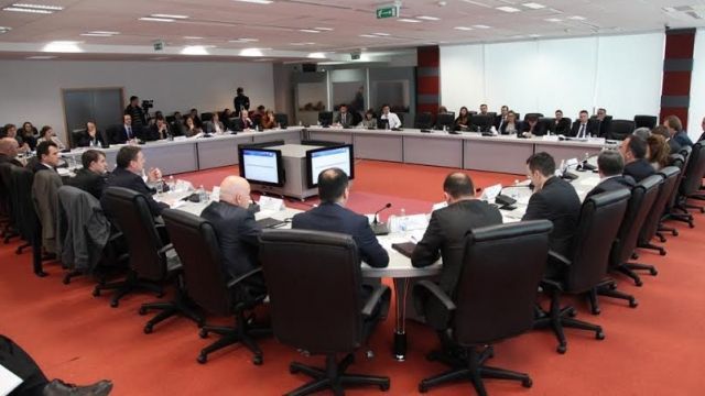 AK Ekibi Vizeler Muafiyeti Kriterlerinin Yerine Getirilmesini Değerlendiriyor
