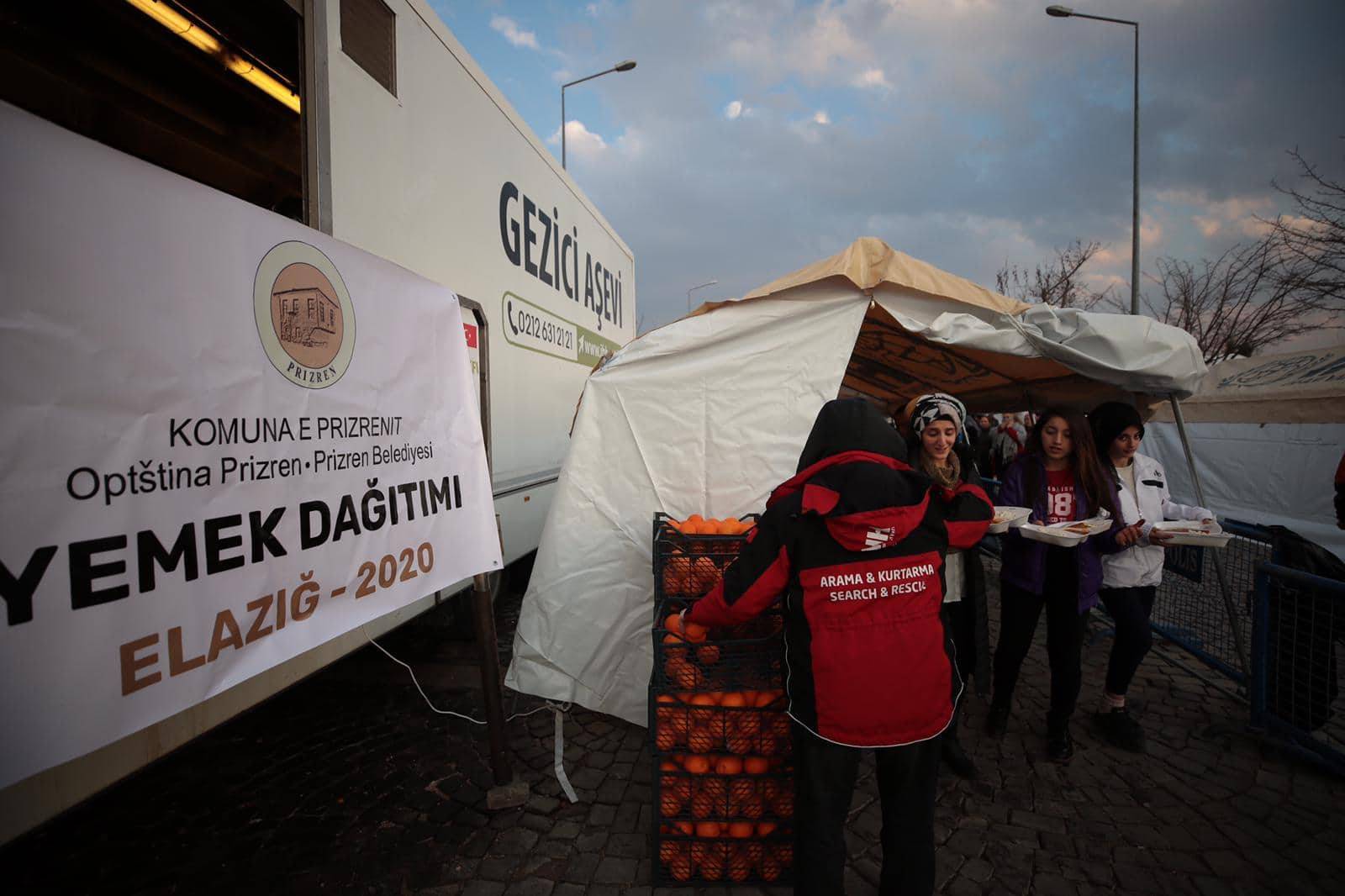 Prizren Belediyesi Elazığ Depremzedelerin Yanında