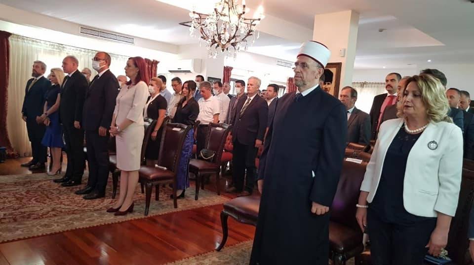 15 Temmuz Demokrasi ve Milli Birlik Günü'nde Şehitler Saygı ve Minnetle Anıldı
