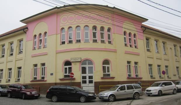 Priştine’de İlk Dönem İlkokul Birinci Sınıfa 17 Öğrenci Kaydını Yaptı