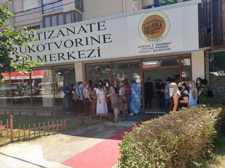 Prizren’de El Sanatları Merkezi Açıldı