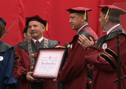 Priştine Üniversitesinden Başbakan Erdoğan'a Fahri Doktora Unvanı Verildi