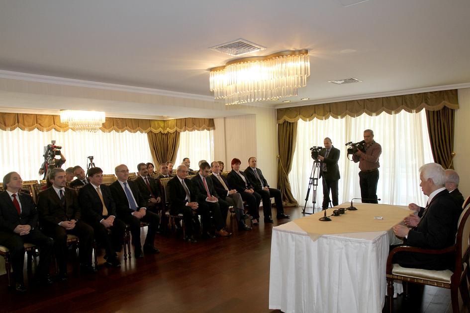 Eroğlu: 'Kötü Komşu İnsanı Ev Sahibi Yapar,Komşumuz da Bizi Devlet Sahibi Yaptı'