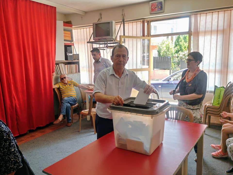 KDTP Mitroviça Şubesi Başkanı Erol Zekeriya