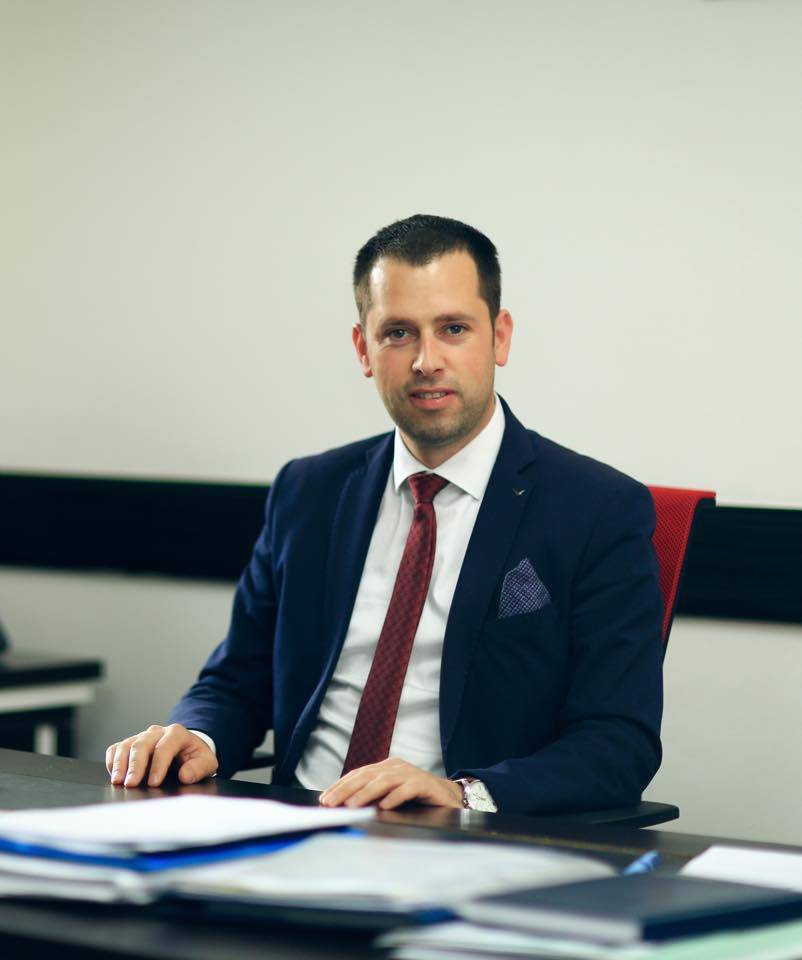 Bir Toplumun Düşünmesi - Ertan Simitçi