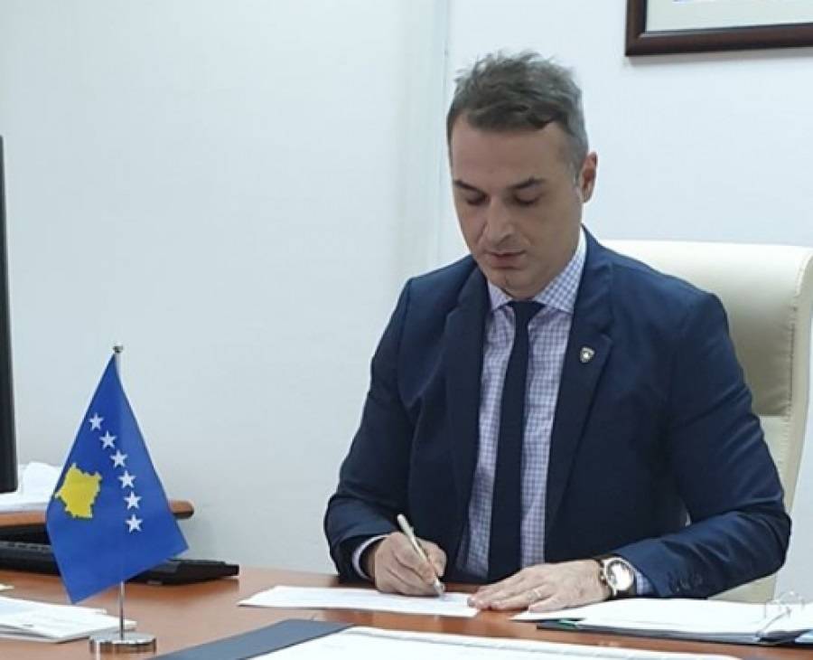 Sivil Havacılık Müdürü Eset Berisha Görevden Alındı