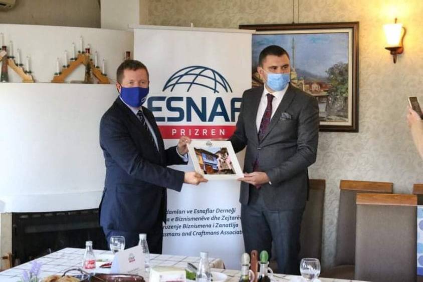 AB Büyükelçisi Szunyog, Esnaf Derneği Yönetimiyle Görüştü
