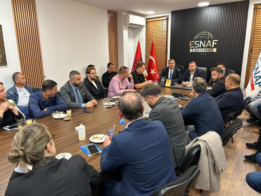 Türk İş İnsanlarından Prizren Esnaf Derneği’ne Ziyaret