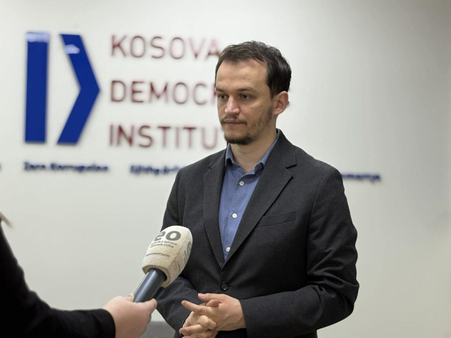 Cakolli: Bu Aşamada Seçimler En Kötü Seçenek