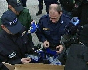 EULEX Baskınlara Devam Edecek