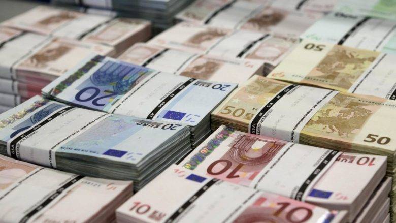 Gümrük ve Vergi İdaresi 10 Yıl için 12.55 Milyar Avro Topladı