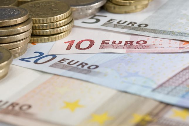 Kosovalıların Bankalardaki Tasarrufları İki  Buçuk Milyar