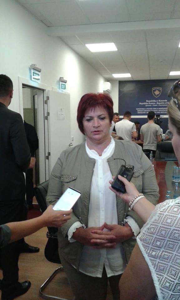 Topluluklar Mensuplarına 132, Türklere 30 Ev