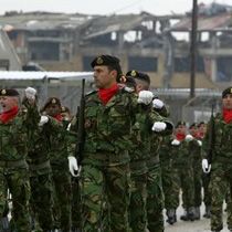 Portekiz Kosova'ya 108 Asker Gönderdi
