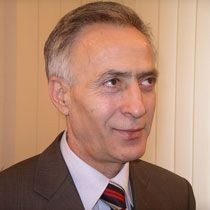 Krasniqi: Hükümette Değişikliklere İhtiyaç Var