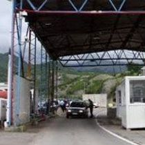 Kosova -Sırbistan Seçimleri İçin Malzeme Taşıyan 4 Sırp Gözaltına Alındı