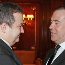 Rusya'dan Sırbistan'a: Kosova ile Kendiniz İlgilenin