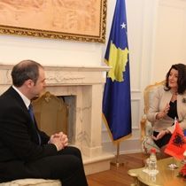 Jahjaga:  Sırbistan ile Sağlanan Anlaşma Geçmişi Geride Bırakır