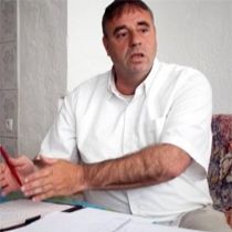 İmam Vërbani, Vehhabilerin Kurbanı Olduğunu İddia Ediyor