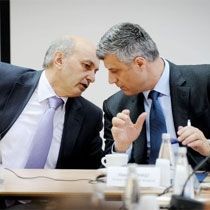 Mustafa'dan Başbakana Destek