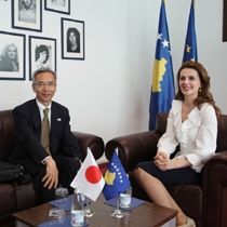 Japonya Kosova'ya Yardım Etmeye Devam Edecek