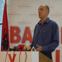 "Vetëvendosje" PTK Özelleştirilmesinin Durdurulmasını İstiyor