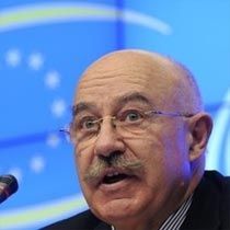 Kosova'nın Bağımsızlı Konusunda AB Halen Bölünmüş
