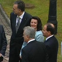 Nikoliç,  Jahjaga'ya Mesafeli Durmadı