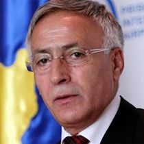 ABD-nin Bağımsızlık Yıldönümü Nedeniyle Krasniqi, Boehner'i Kutladı