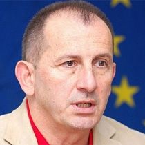 NATO: Milan Ivanoviç Kuzeyi Kontrol Eden Kriminel