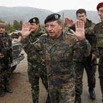 Drews: Kuzeyde Silah, Uyuşturucu ve İnsan Kaçakçılığı Mevcut